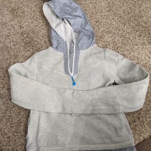 Girls ivivva hooded sweatshirt